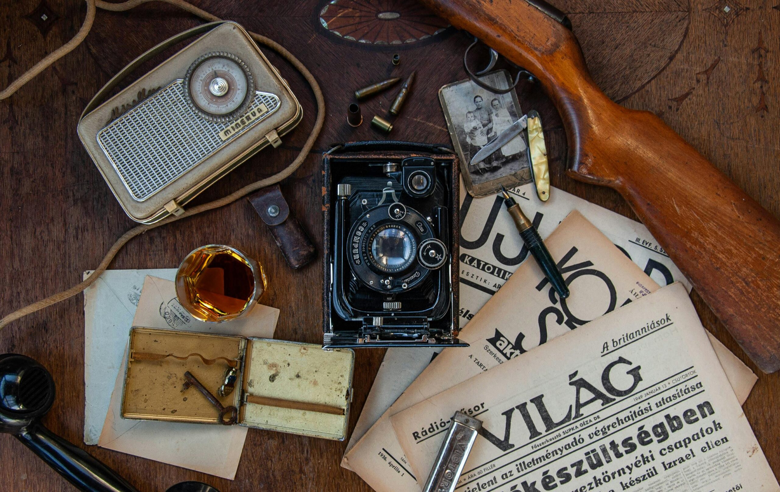 5 Cool Retro Gadgets From Amazon That Are Actually Useful